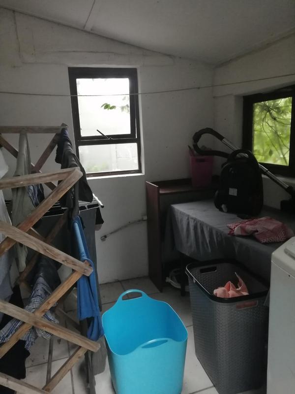 4 Bedroom Property for Sale in Sandbaai Western Cape